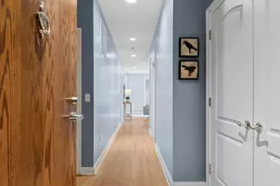 640 W Barry Ave, Chicago, IL 60657 - Photo 19