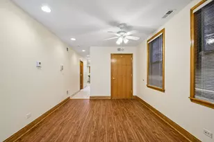 1354 W George St, Chicago, IL 60657 - Photo 7