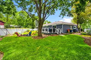1978 N Fork Cir, Elgin, IL 60123 - Photo 37