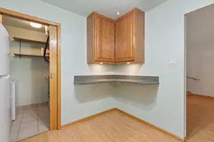 11141 Cottonwood Dr, Palos Hills, IL 60465 - Photo 7