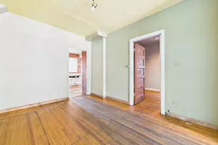 2322 W 36th St, Chicago, IL 60609 - Photo 7