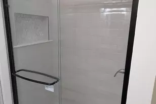 2834 W Fletcher St, Chicago, IL 60618 - Photo 9