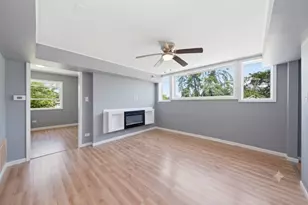 12018 S Bishop St, Chicago, IL 60643 - Photo 5