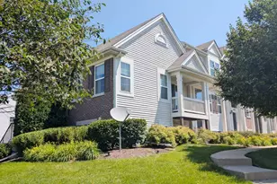 599 Treble Ln, Volo, IL 60073 - Photo 3