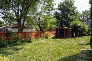 1033 W Wood St, Bensenville, IL 60106 - Photo 29