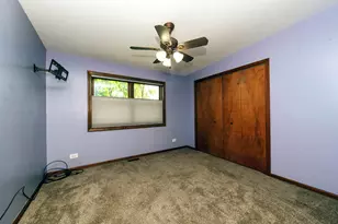 1033 W Wood St, Bensenville, IL 60106 - Photo 21