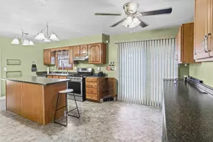 27 Bel-Air Dr, Centralia, IL 62801 - Photo 21