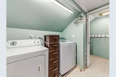 36 E Touhy Avenue, Park Ridge, IL 60068 - Photo 13