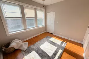 4201 N Sawyer Ave, Chicago, IL 60618 - Photo 11