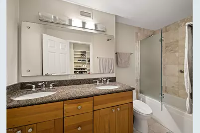 440 N Wabash Avenue #2806, Chicago, IL 60611 - Photo 11