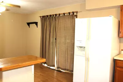 615 N Indiana Avenue, Salem, IL 62881 - Photo 15