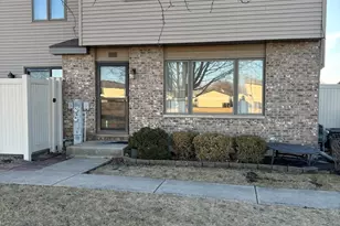 730 Lake Rd, New Lenox, IL 60451 - Photo 1