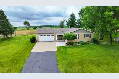 24165 Hillcrest Drive, Sterling, IL 61081 - Photo 1