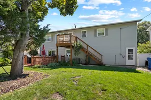 1418 S Hickory Dr, Mount Prospect, IL 60056 - Photo 27