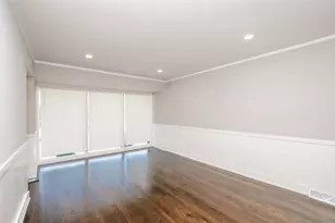 1307 E 88th St, Chicago, IL 60619 - Photo 3