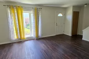4093 Quincy Ct, Streamwood, IL 60107 - Photo 5
