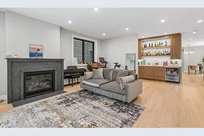 1845 W Waveland Avenue #1, Chicago, IL 60613 - Photo 15