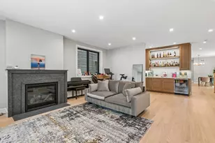 1845 W Waveland Ave, Chicago, IL 60613 - Photo 15