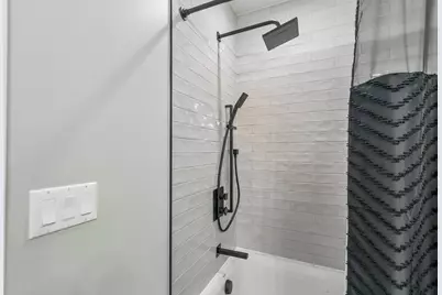 1845 W Waveland Avenue #1, Chicago, IL 60613 - Photo 29