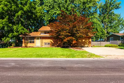 721 Helene Street, Shorewood, IL 60404 - Photo 1