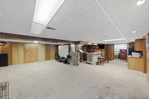 10623 Windsor Dr, Westchester, IL 60154 - Photo 19