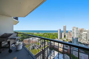 1560 N Sandburg Terrace, Chicago, IL 60610 - Photo 15