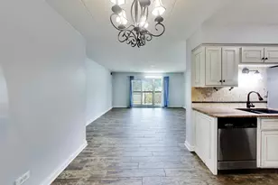 6443 Clarendon Hills Rd, Willowbrook, IL 60527 - Photo 9