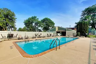 6443 Clarendon Hills Rd, Willowbrook, IL 60527 - Photo 33
