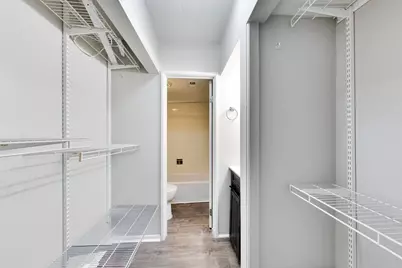 6443 Clarendon Hills Road #301C, Willowbrook, IL 60527 - Photo 15