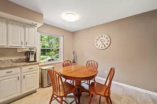 2938 E Poplar Ln, Crete, IL 60417 - Photo 9