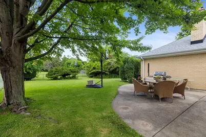 730 Castlewood Lane, Deerfield, IL 60015 - Photo 25