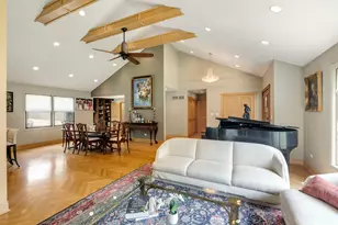 730 Castlewood Ln, Deerfield, IL 60015 - Photo 5
