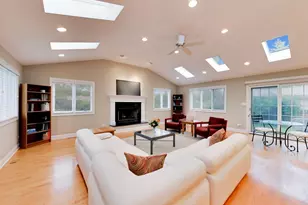 301 S Yale Ave, Arlington Heights, IL 60005 - Photo 3