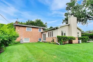 301 S Yale Ave, Arlington Heights, IL 60005 - Photo 27