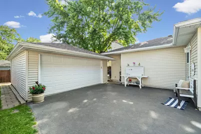 3102 Swallow Lane, Rolling Meadows, IL 60008 - Photo 25
