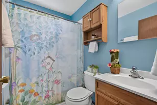 320 Barber St, West Chicago, IL 60185 - Photo 13