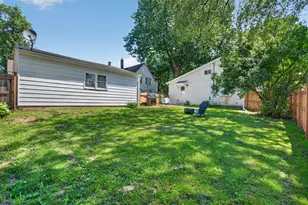 320 Barber St, West Chicago, IL 60185 - Photo 21
