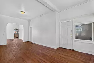 11715 S Wentworth Ave, Chicago, IL 60628 - Photo 7