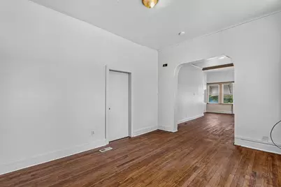 11715 S Wentworth Avenue, Chicago, IL 60628 - Photo 3
