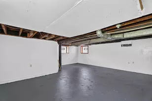 11715 S Wentworth Ave, Chicago, IL 60628 - Photo 21