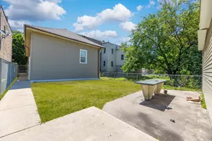 7752 S Evans Ave, Chicago, IL 60619 - Photo 21
