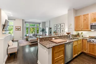 1715 W George St, Chicago, IL 60657 - Photo 5