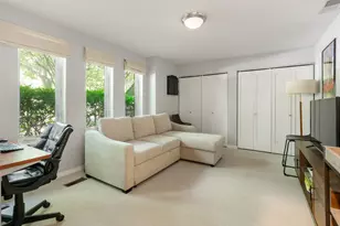 1715 W George St, Chicago, IL 60657 - Photo 13