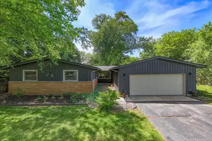 3403 Cove Ct, Johnsburg, IL 60051 - Photo 1