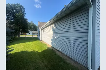 303 3rd Street, Matherville, IL 61263 - Photo 5