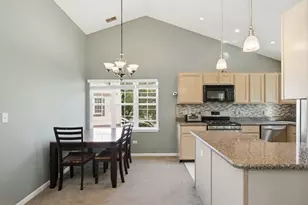 1959 Heron Ave, Schaumburg, IL 60193 - Photo 7
