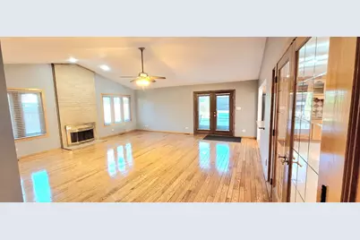 5639 N Manor Lane, Norwood Park Township, IL 60631 - Photo 23