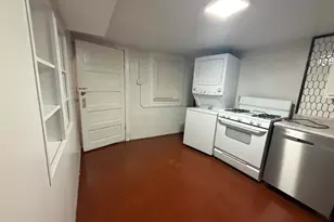 1645 W Beach Ave, Chicago, IL 60622 - Photo 9