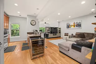 4447 N Magnolia Ave, Chicago, IL 60640 - Photo 3