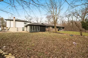 825 Cherry Ln, Thornton, IL 60476 - Photo 31